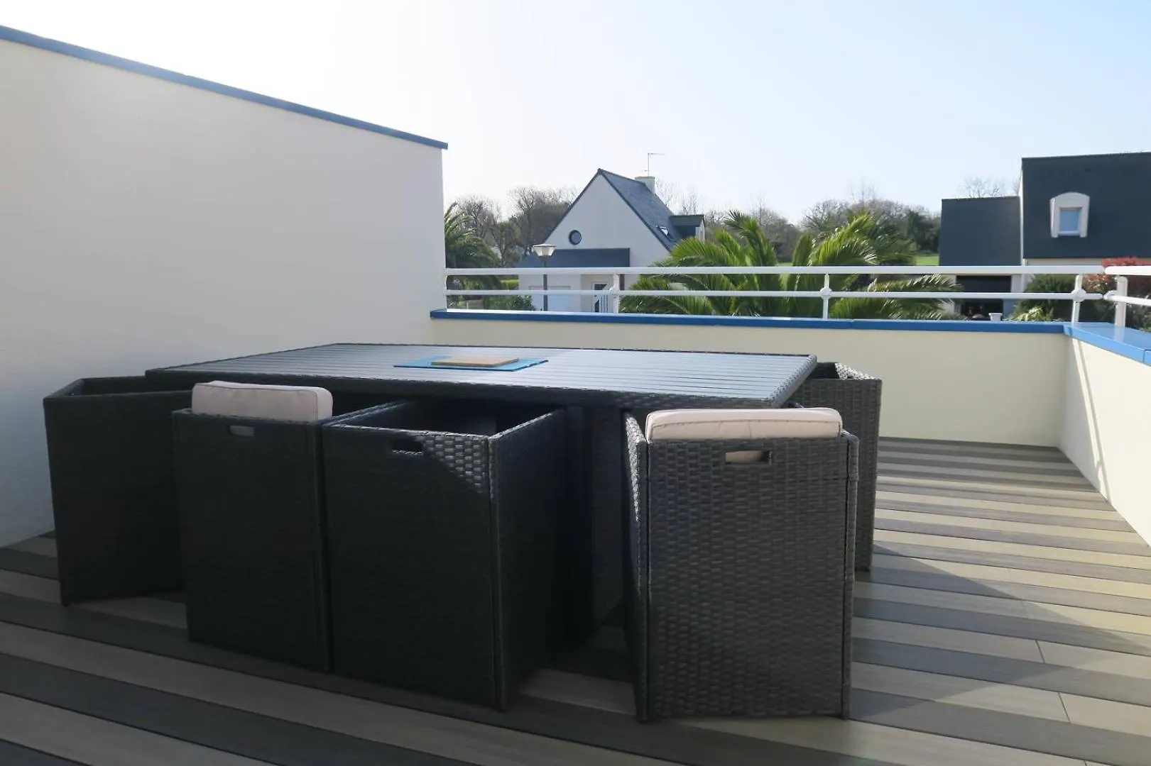 Maison Recente Avec Jardin Et Terrasse Exposees Sud A Tregastel - Ref 60 Francia